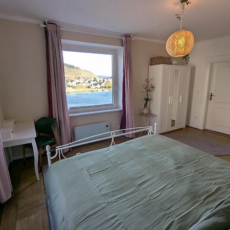 Voll Ausgestattete Wohnung Mit Moselblick 阿尔夫 外观 照片