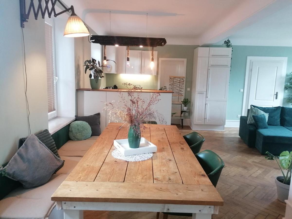 Voll Ausgestattete Wohnung Mit Moselblick 阿尔夫 外观 照片